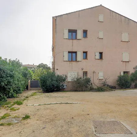 La Petra Marinella - Appt Climatise Avec Piscine
