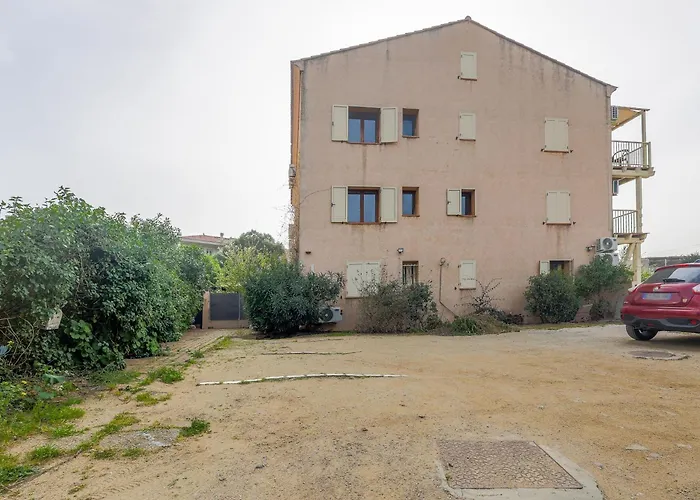 La Petra Marinella - Appt Climatise Avec Piscine