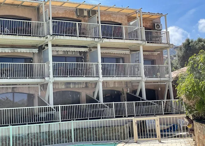 La Petra Marinella - Appt Climatise Avec Piscine * LʼÎle-Rousse